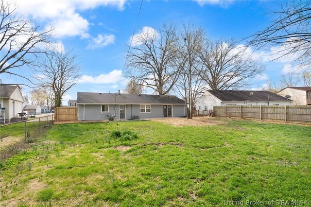 427 Webster Boulevard, Jeffersonville, IN 47130