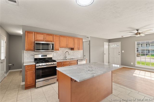 427 Webster Boulevard, Jeffersonville, IN 47130