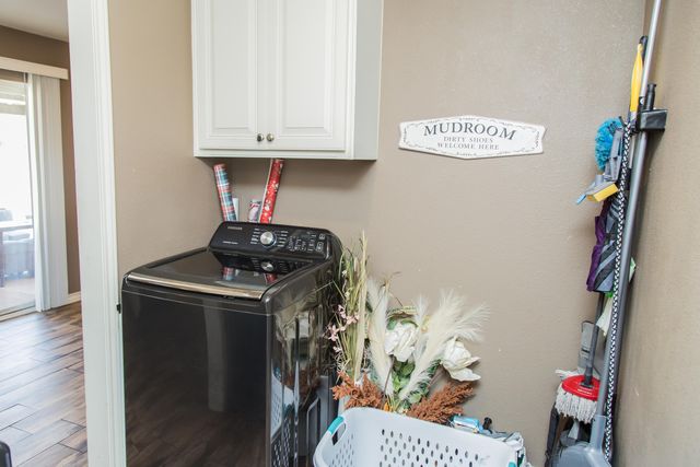 4204 Ridgeway Drive, Plainview, TX 79072