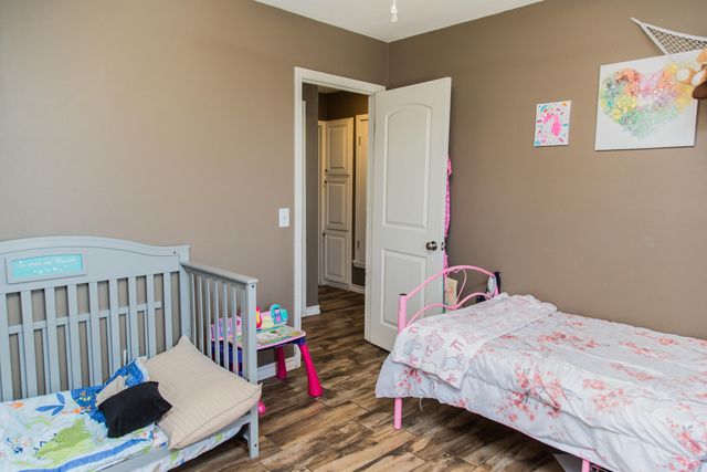 4204 Ridgeway Drive, Plainview, TX 79072