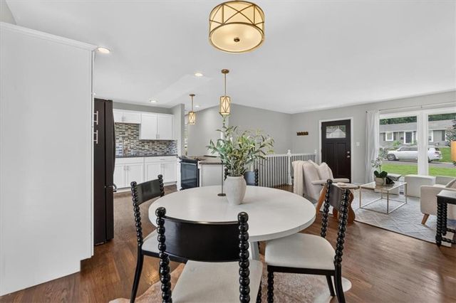 8521 Goodman Street, Overland Park, KS 66212