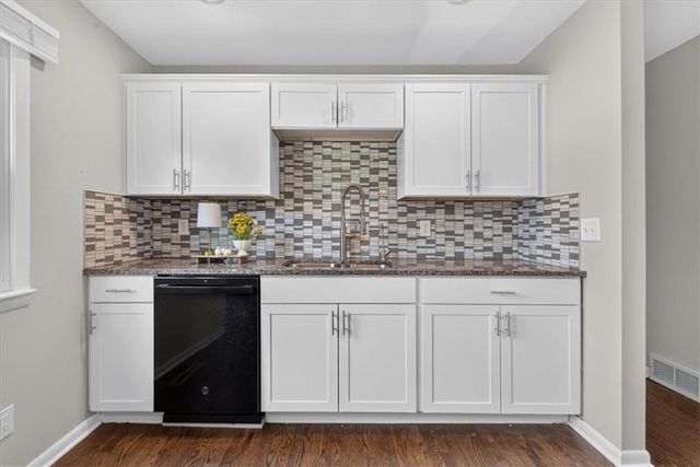 8521 Goodman Street, Overland Park, KS 66212