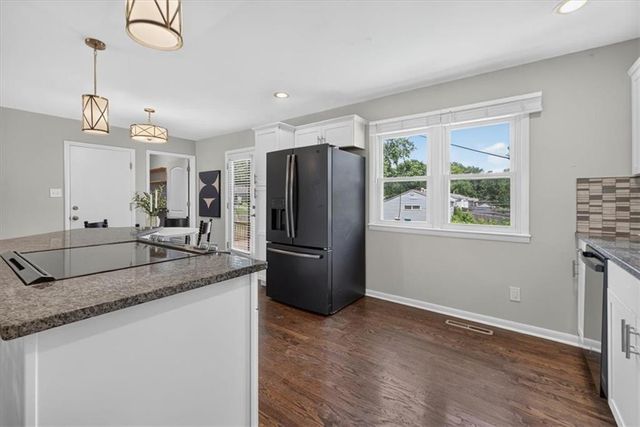 8521 Goodman Street, Overland Park, KS 66212