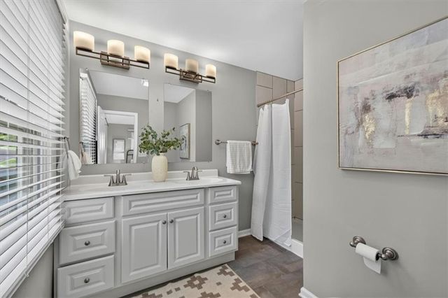8521 Goodman Street, Overland Park, KS 66212