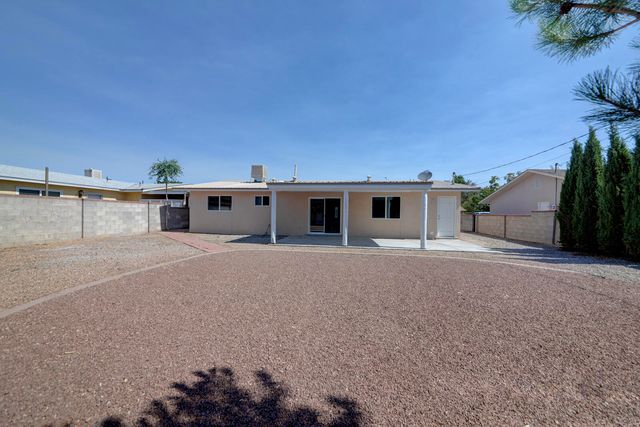 1444 Loma Hermosa Court NW, Albuquerque, NM 87105