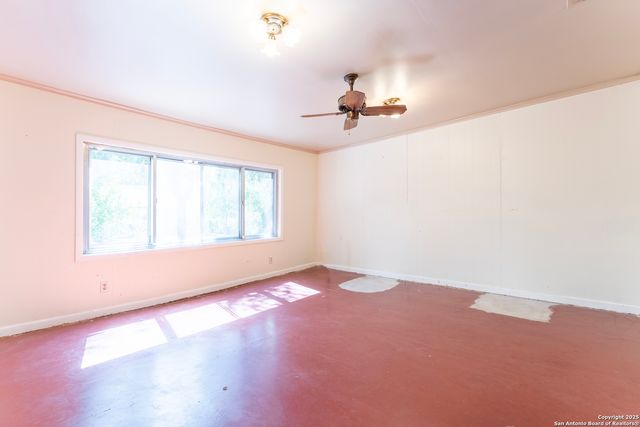 268 North Dr, San Antonio, TX 78201