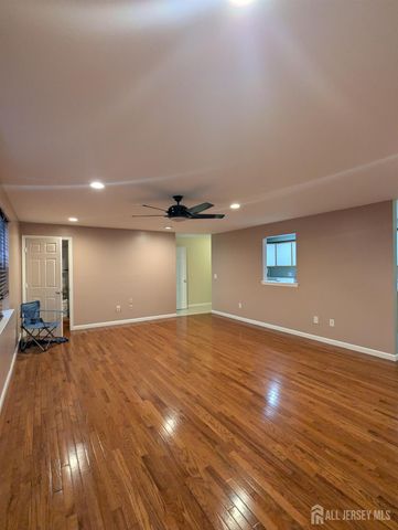 316 VENTNOR Court, Piscataway, NJ 08854