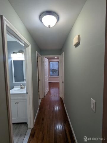 316 VENTNOR Court, Piscataway, NJ 08854