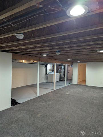 316 VENTNOR Court, Piscataway, NJ 08854