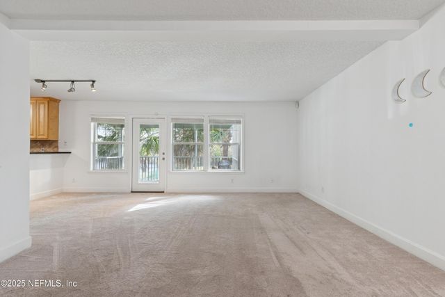 3434 BLANDING Boulevard 207, Jacksonville, FL 32210