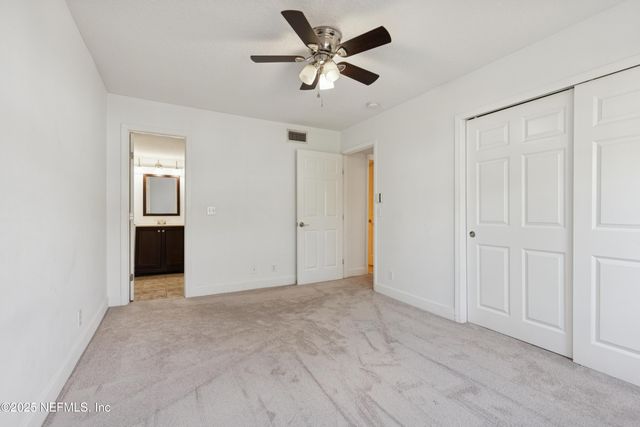 3434 BLANDING Boulevard 207, Jacksonville, FL 32210