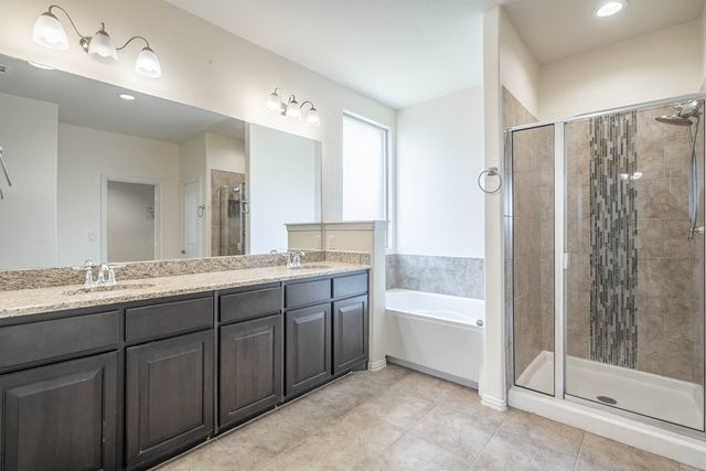 4906 Meadowside St, Midland, TX 79705