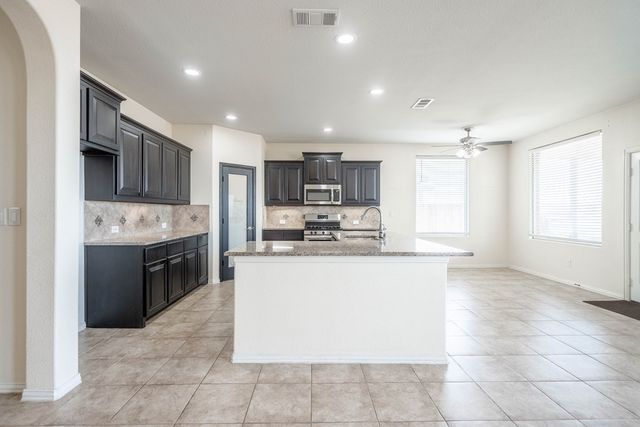 4906 Meadowside St, Midland, TX 79705