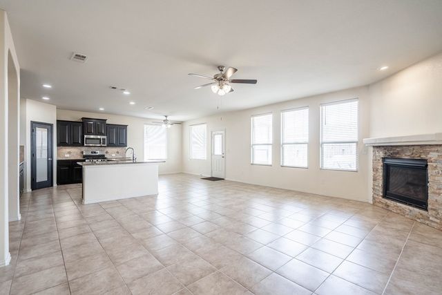 4906 Meadowside St, Midland, TX 79705