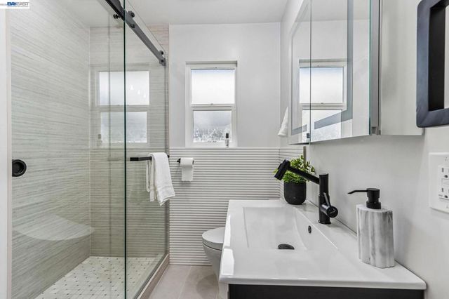360 N I St, Livermore, CA 94551