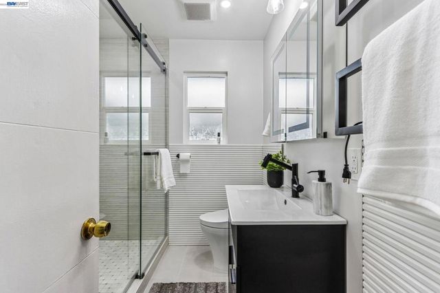 360 N I St, Livermore, CA 94551