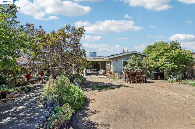 360 N I St, Livermore, CA 94551