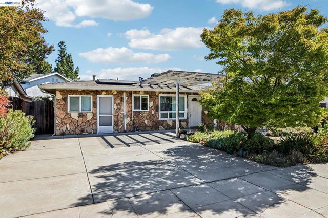 360 N I St, Livermore, CA 94551