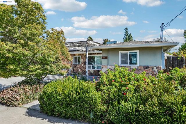 360 N I St, Livermore, CA 94551