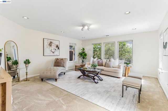 360 N I St, Livermore, CA 94551