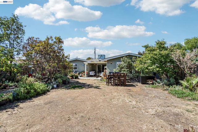 360 N I St, Livermore, CA 94551