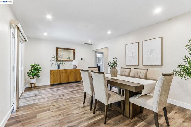 360 N I St, Livermore, CA 94551