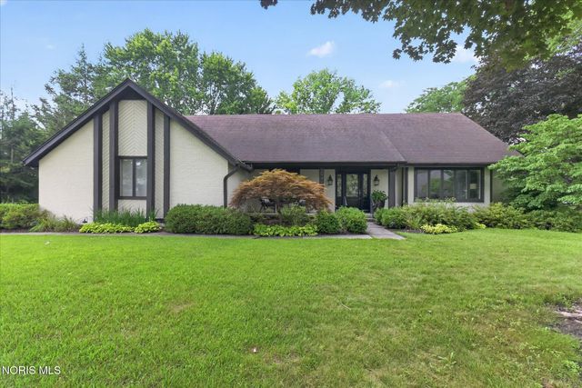 2945 Riva Ridge Road, Ottawa Hills, OH 43615