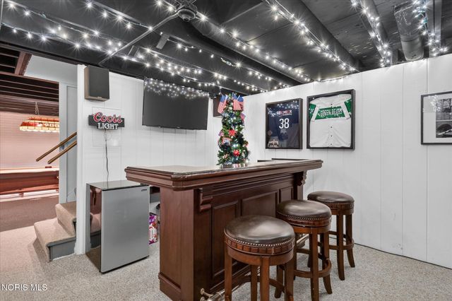 2945 Riva Ridge Road, Ottawa Hills, OH 43615