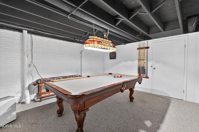 2945 Riva Ridge Road, Ottawa Hills, OH 43615