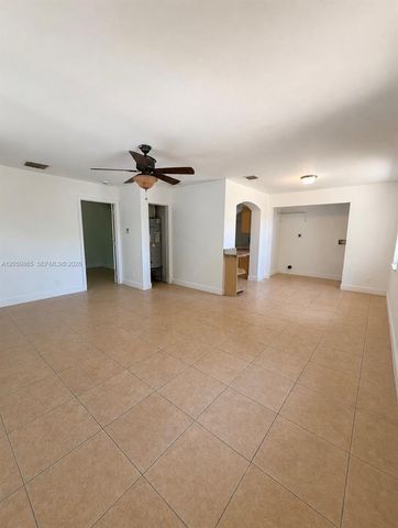 5202 NE 14th Ter, Pompano Beach, FL 33064