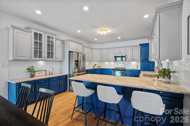 139 Hawks Point Drive, Troutman, NC 28166