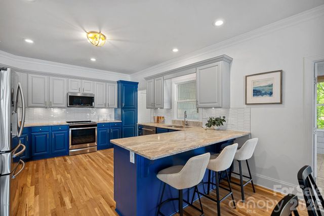 139 Hawks Point Drive, Troutman, NC 28166