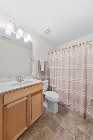 153 Day Lily Lane, Wentzville, MO 63385