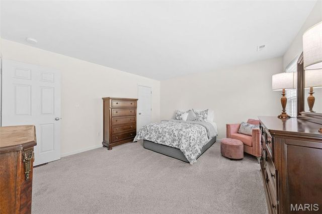 153 Day Lily Lane, Wentzville, MO 63385