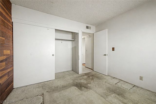 4725 Lake Place, Las Vegas, NV 89147