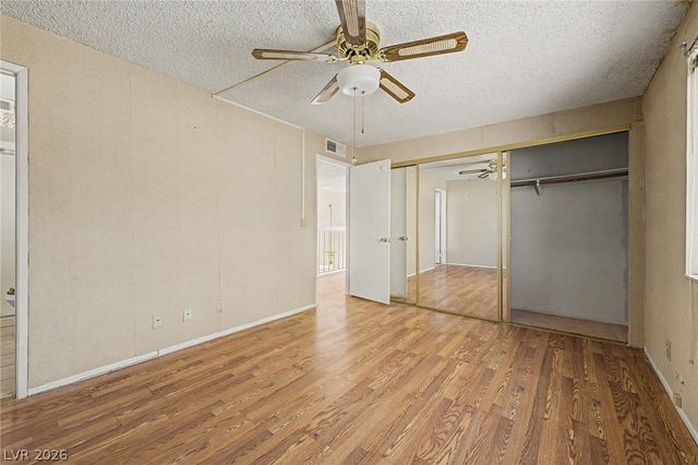4725 Lake Place, Las Vegas, NV 89147