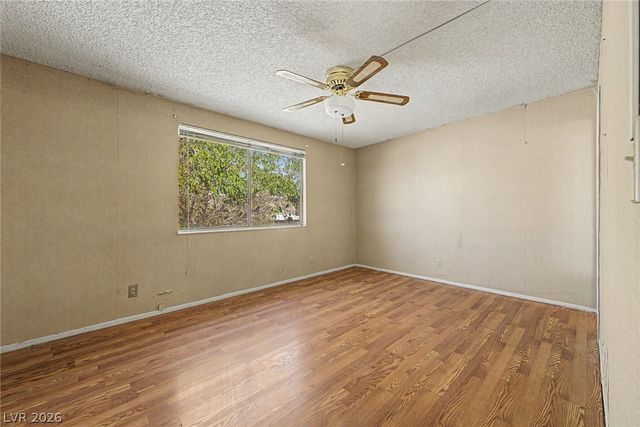 4725 Lake Place, Las Vegas, NV 89147