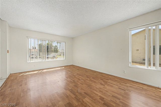 4725 Lake Place, Las Vegas, NV 89147