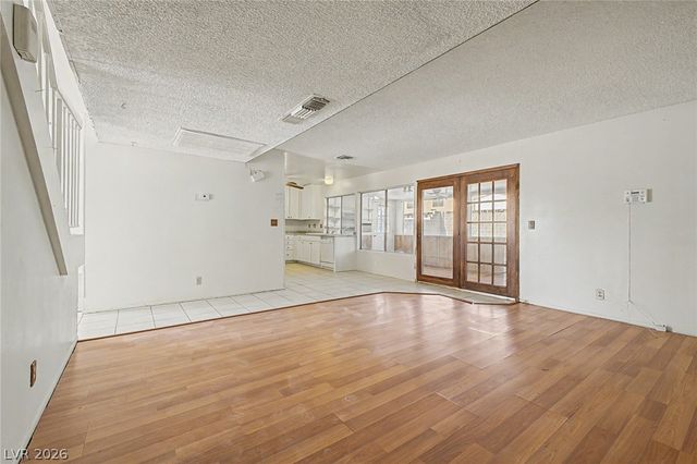 4725 Lake Place, Las Vegas, NV 89147
