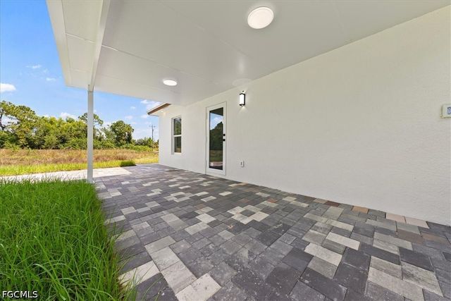 724 Anaconda AVE S, Lehigh Acres, FL 33974