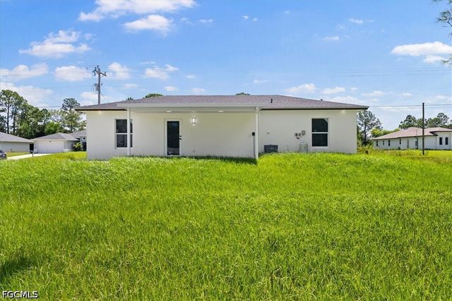 724 Anaconda AVE S, Lehigh Acres, FL 33974