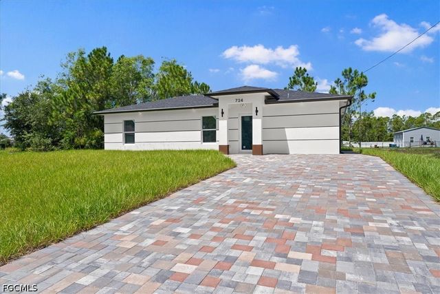 724 Anaconda AVE S, Lehigh Acres, FL 33974
