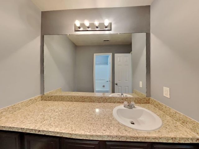 8578 Chaletford Drive, Houston, TX 77044