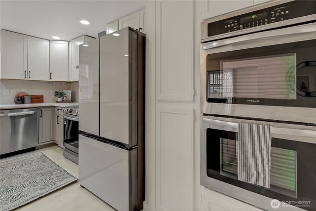 10202 98th Street SW, Lakewood, WA 98498