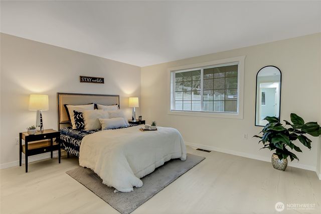 10202 98th Street SW, Lakewood, WA 98498