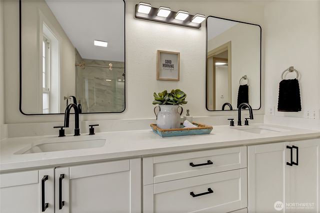 10202 98th Street SW, Lakewood, WA 98498