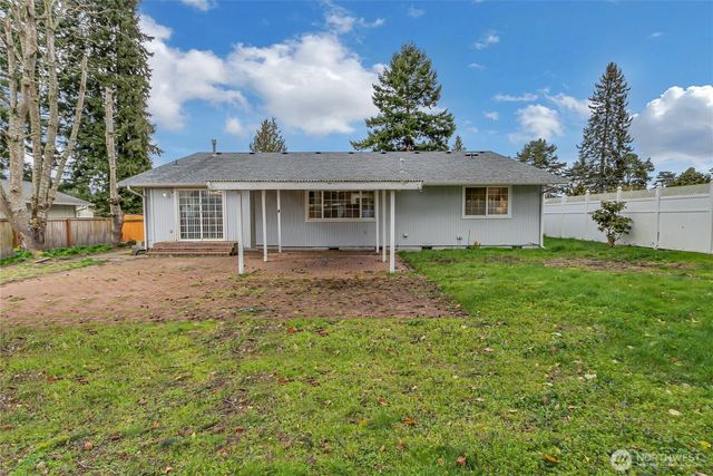 10202 98th Street SW, Lakewood, WA 98498