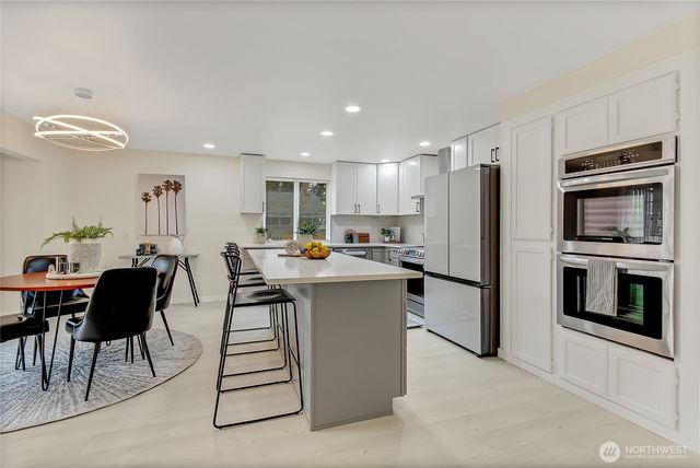 10202 98th Street SW, Lakewood, WA 98498