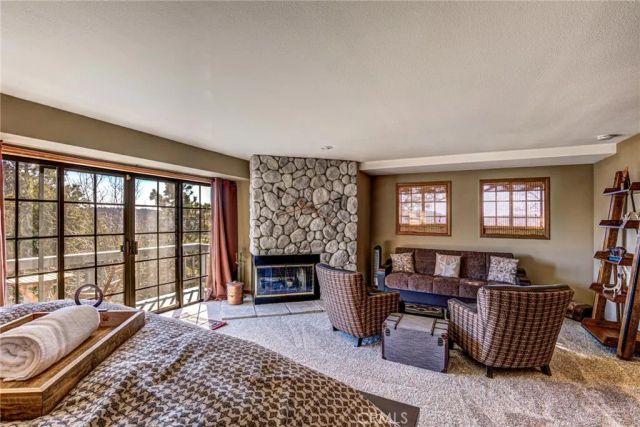 1216 Kodiak, Lake Arrowhead, CA 92352