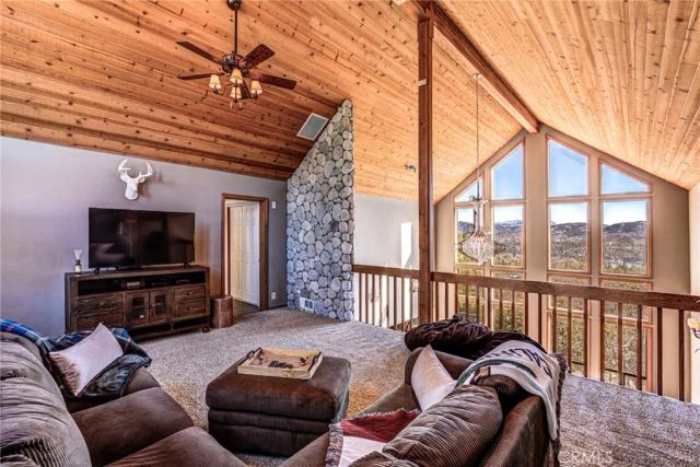 1216 Kodiak, Lake Arrowhead, CA 92352